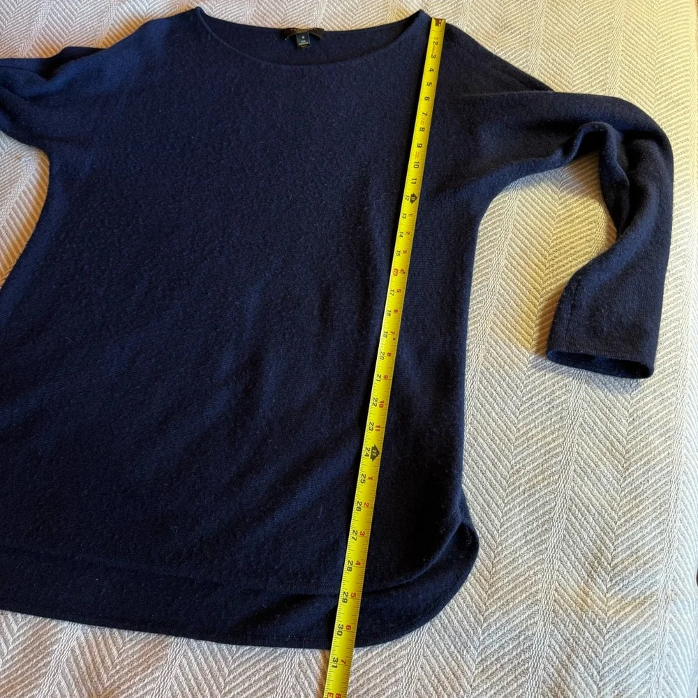 Women's Charter Club Cashmere Sweater High Low Hem,‎ Navy, Size M - Picture 8 of 8